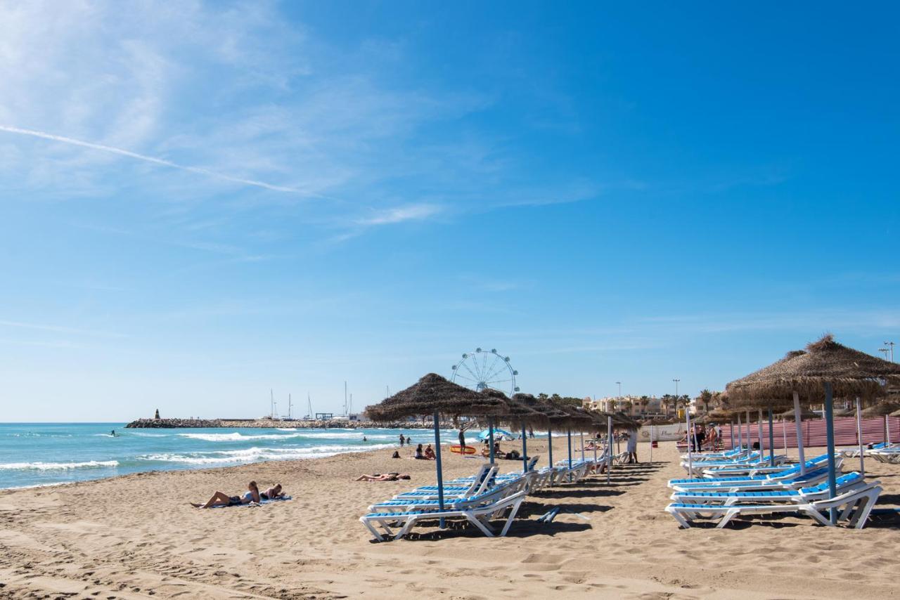 Aloha Puerto Private Apartment 1St Line Carihuela Beach Torremolinos Exterior foto