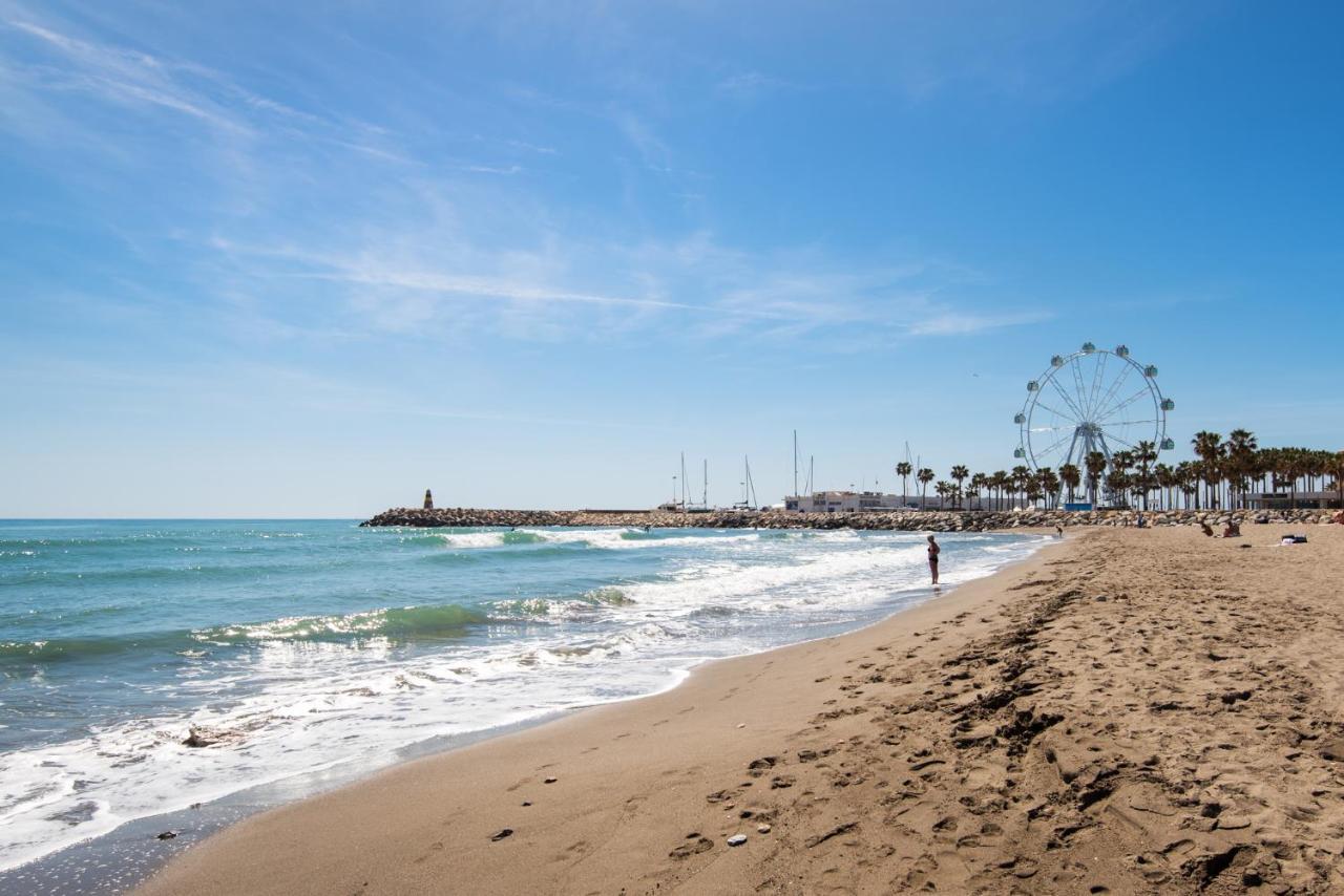 Aloha Puerto Private Apartment 1St Line Carihuela Beach Torremolinos Exterior foto